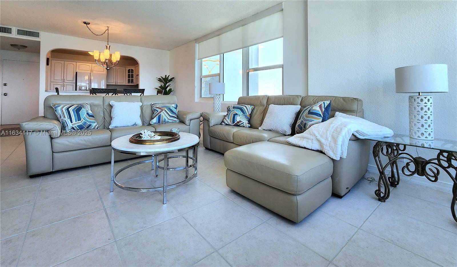 Hollywood, FL 33019,3505 S Ocean Dr #1406