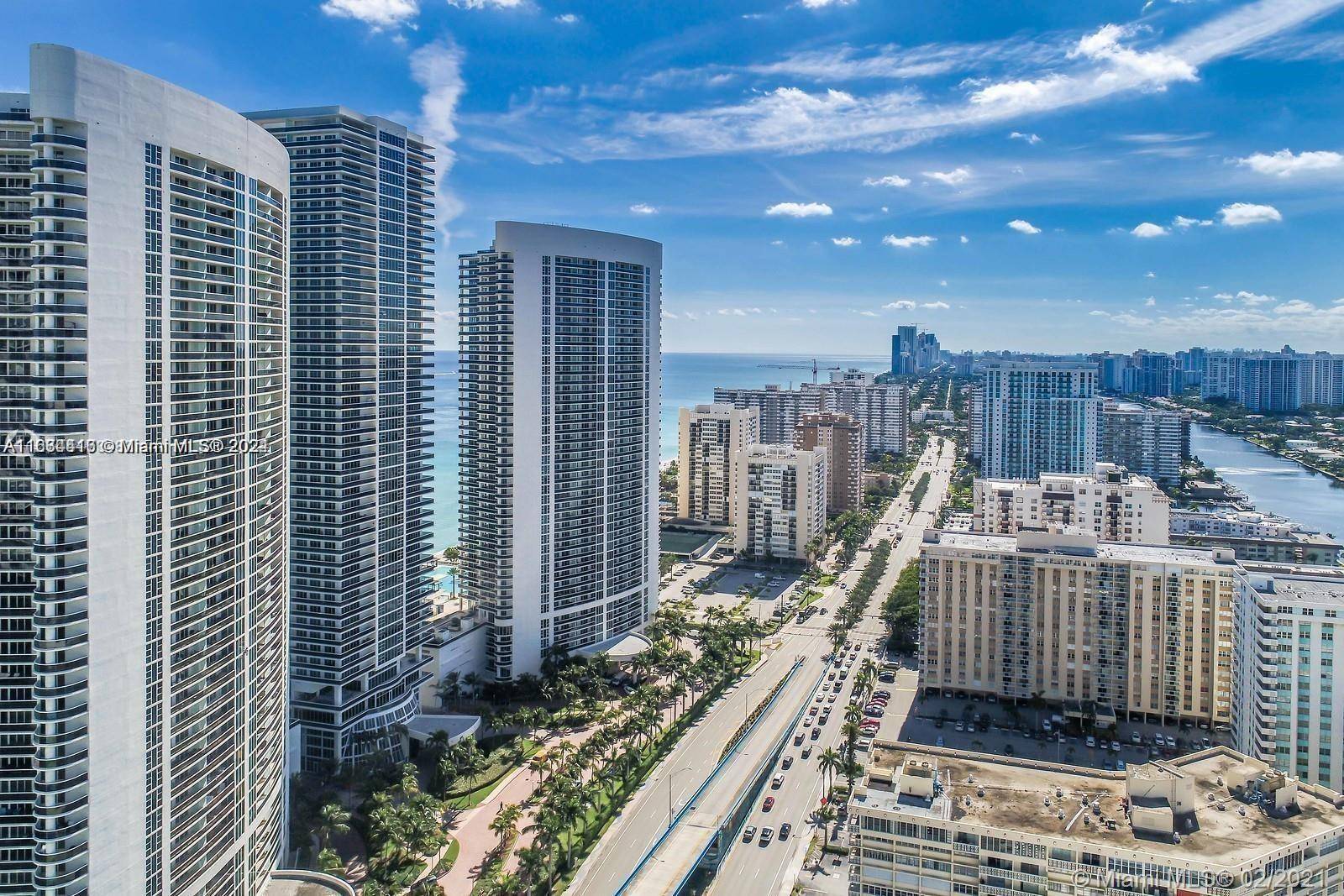 Hallandale Beach, FL 33009,1830 S Ocean Dr #3707