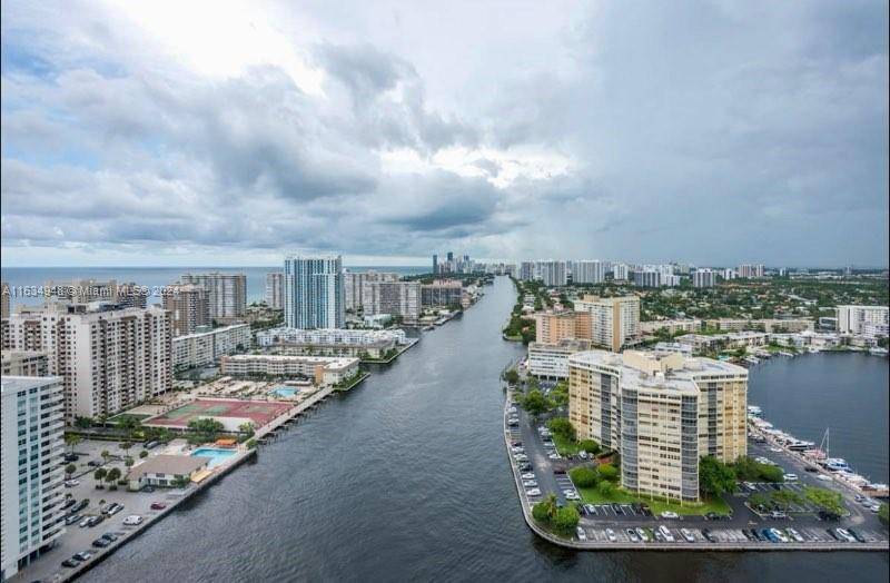 Hallandale Beach, FL 33009,2602 E Hallandale Beach Blvd #R1803