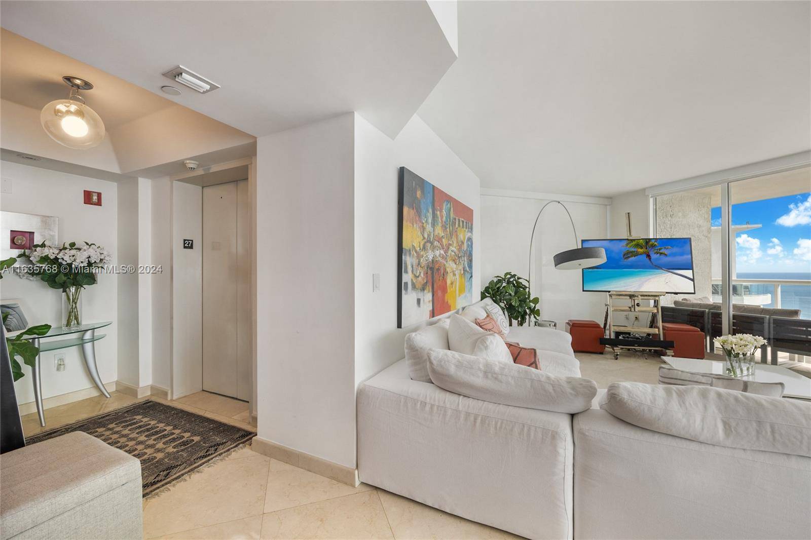 Sunny Isles Beach, FL 33160,18671 Collins Ave #2702