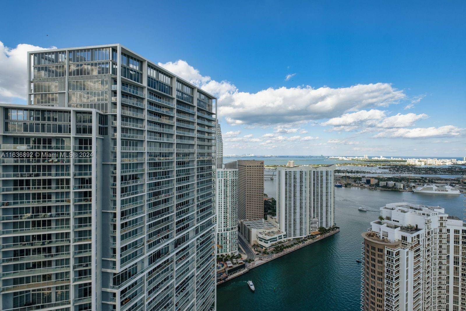 Miami, FL 33131,465 Brickell Ave #2805