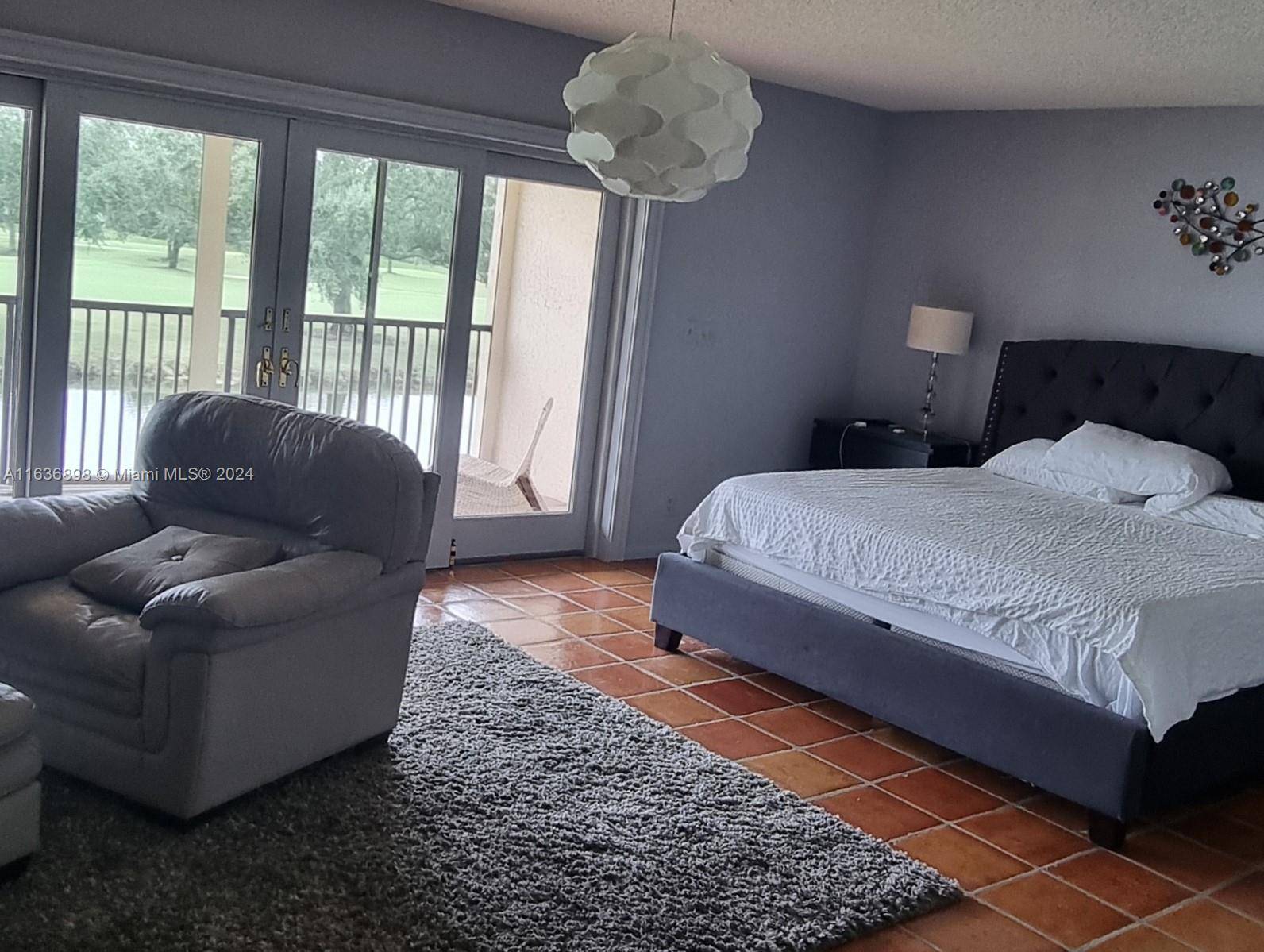Plantation, FL 33325,400 NW 127th Ave #13