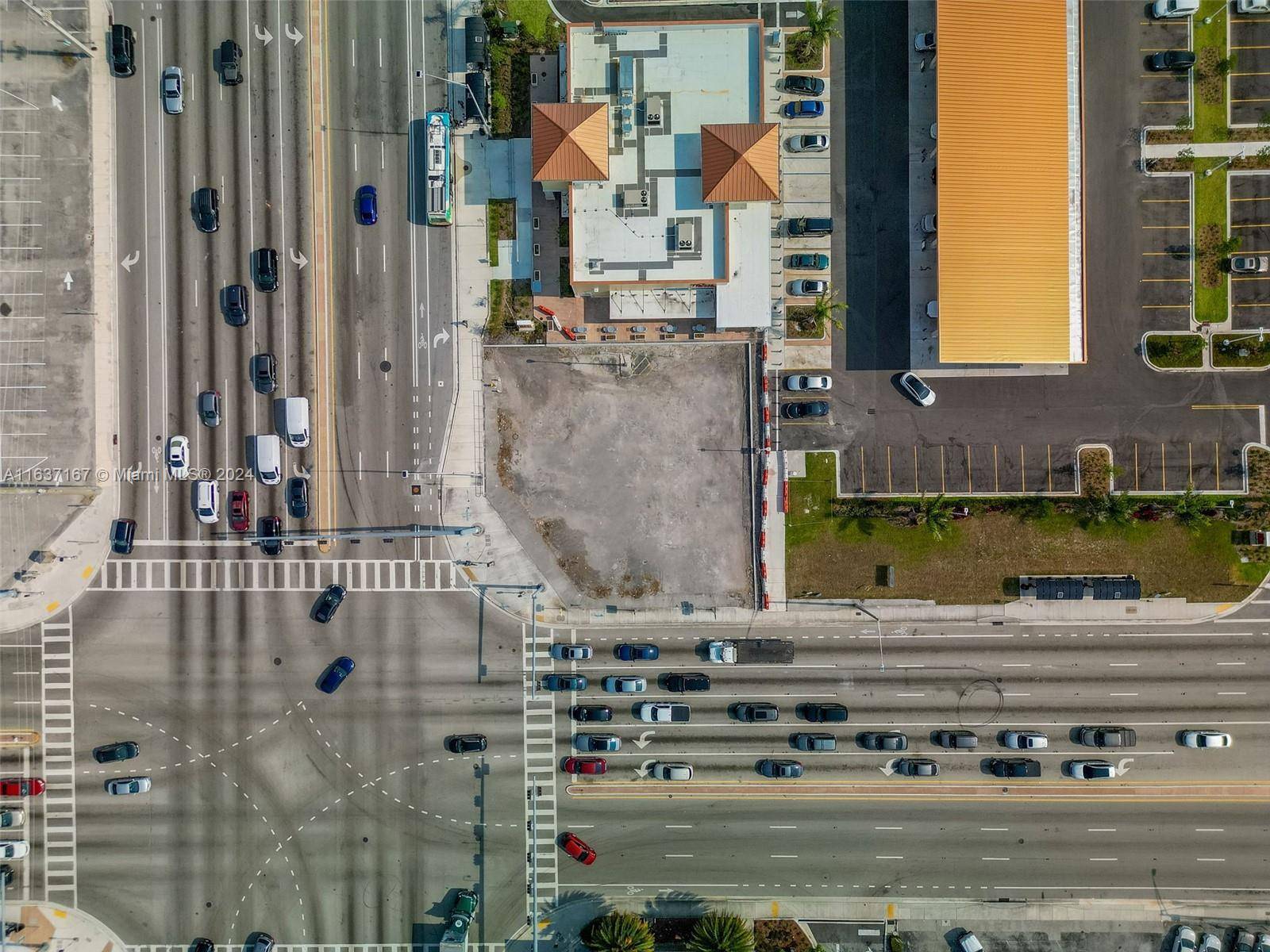 Hollywood, FL 33023,100 S State Road 7 Rd