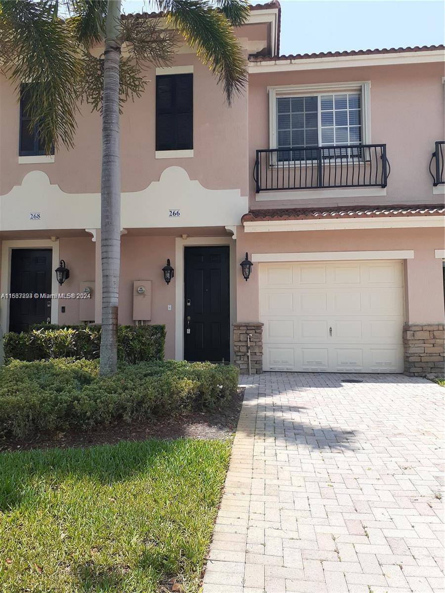 Sunrise, FL 33326,266 Las Brisas Cir #266