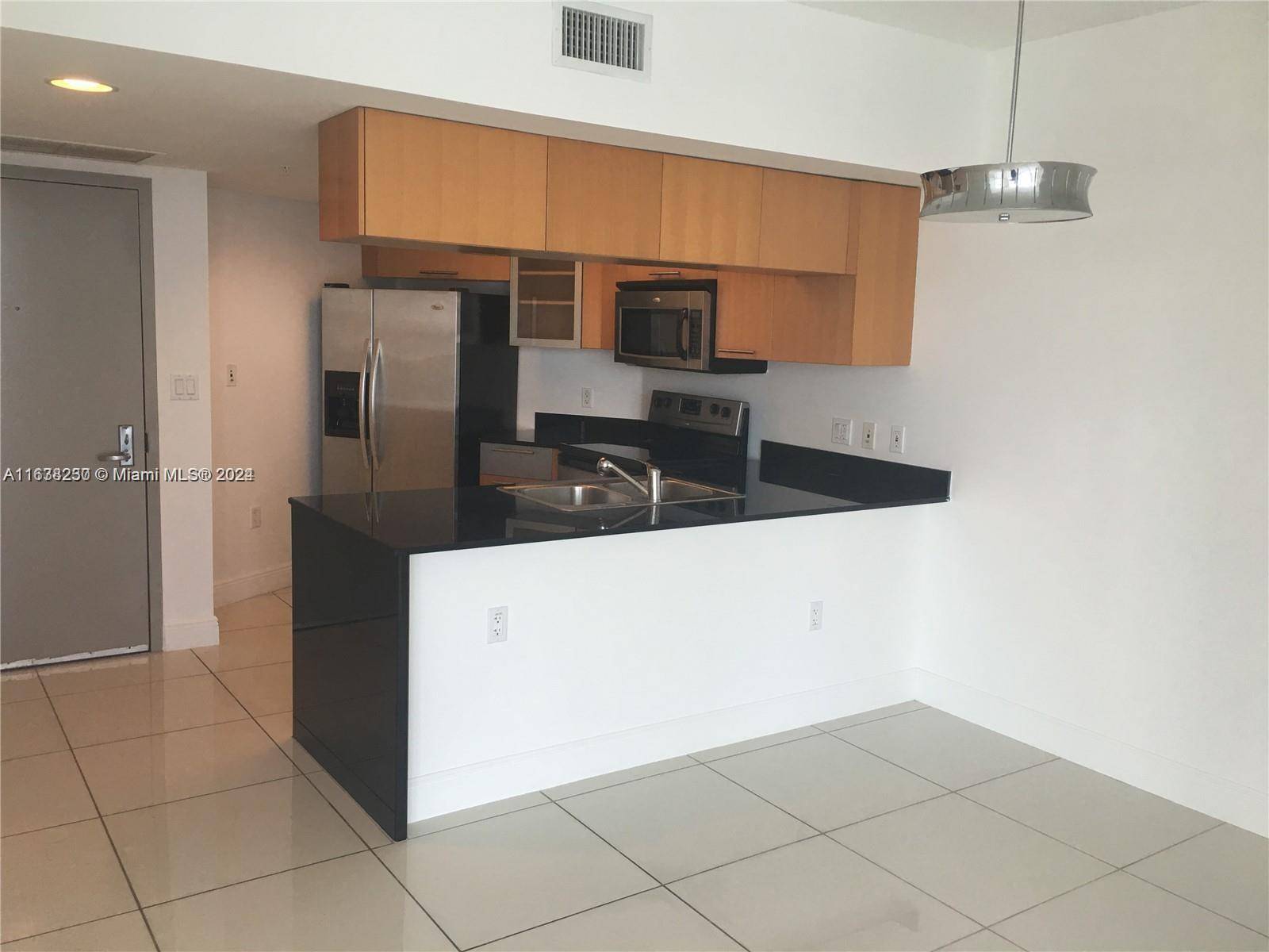 Miami, FL 33132,1750 N Bayshore Dr #3801
