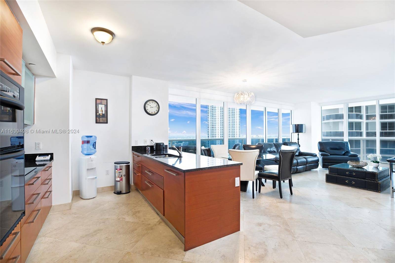 Hallandale Beach, FL 33009,1830 S Ocean Dr #2808