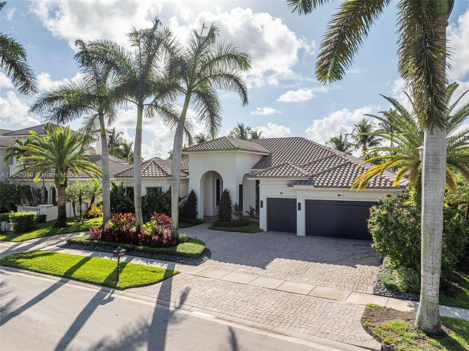 Plantation, FL 33324,770 Leigh Palm Ave