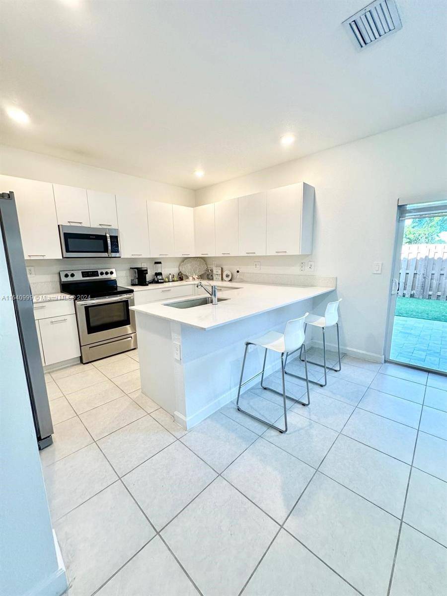 Miami, FL 33167,12457 NW 23rd Ct #12457