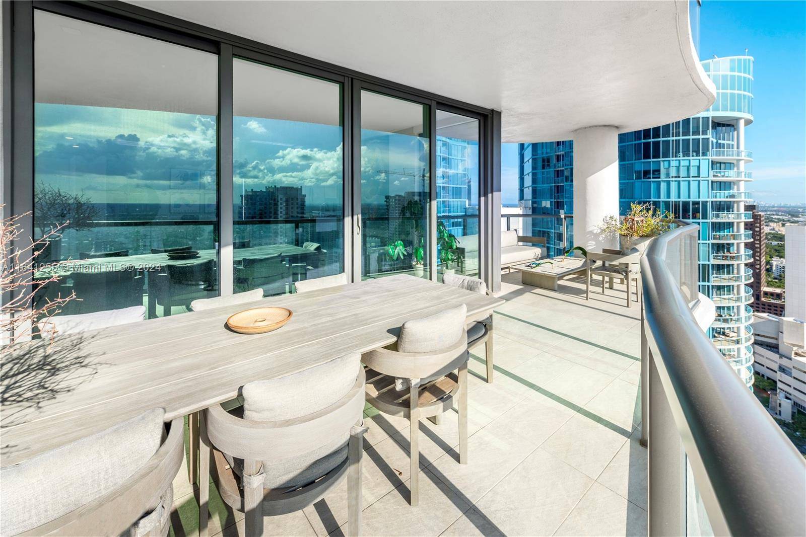 Fort Lauderdale, FL 33301,100 E Las Olas Blvd #3804