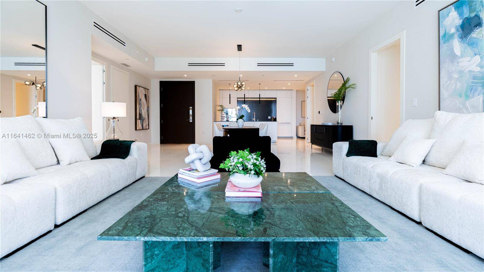 Miami, FL 33131,300 Biscayne Blvd Way #503