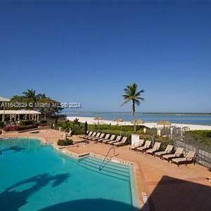 Marco Island, FL 34145,395 GUMBO LIMBO LANE