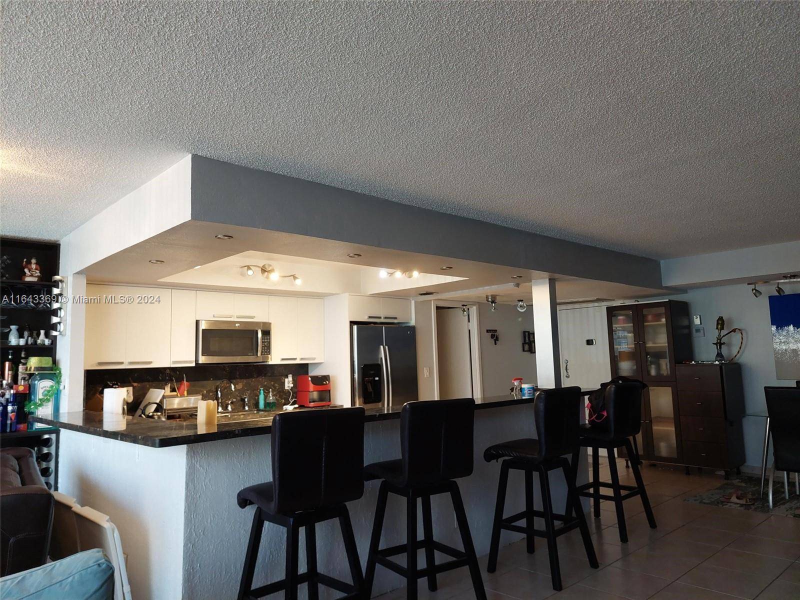 Hallandale Beach, FL 33009,601 Three Islands Blvd #117