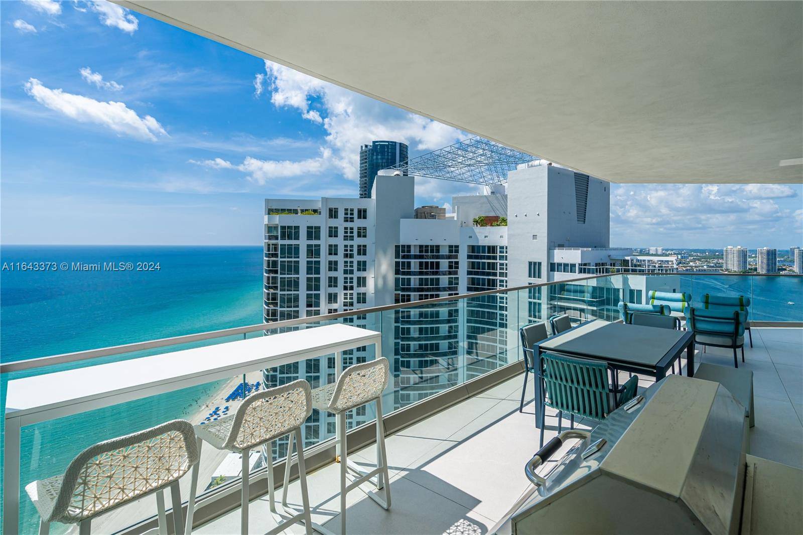 Sunny Isles Beach, FL 33160,18975 Collins Ave #2904