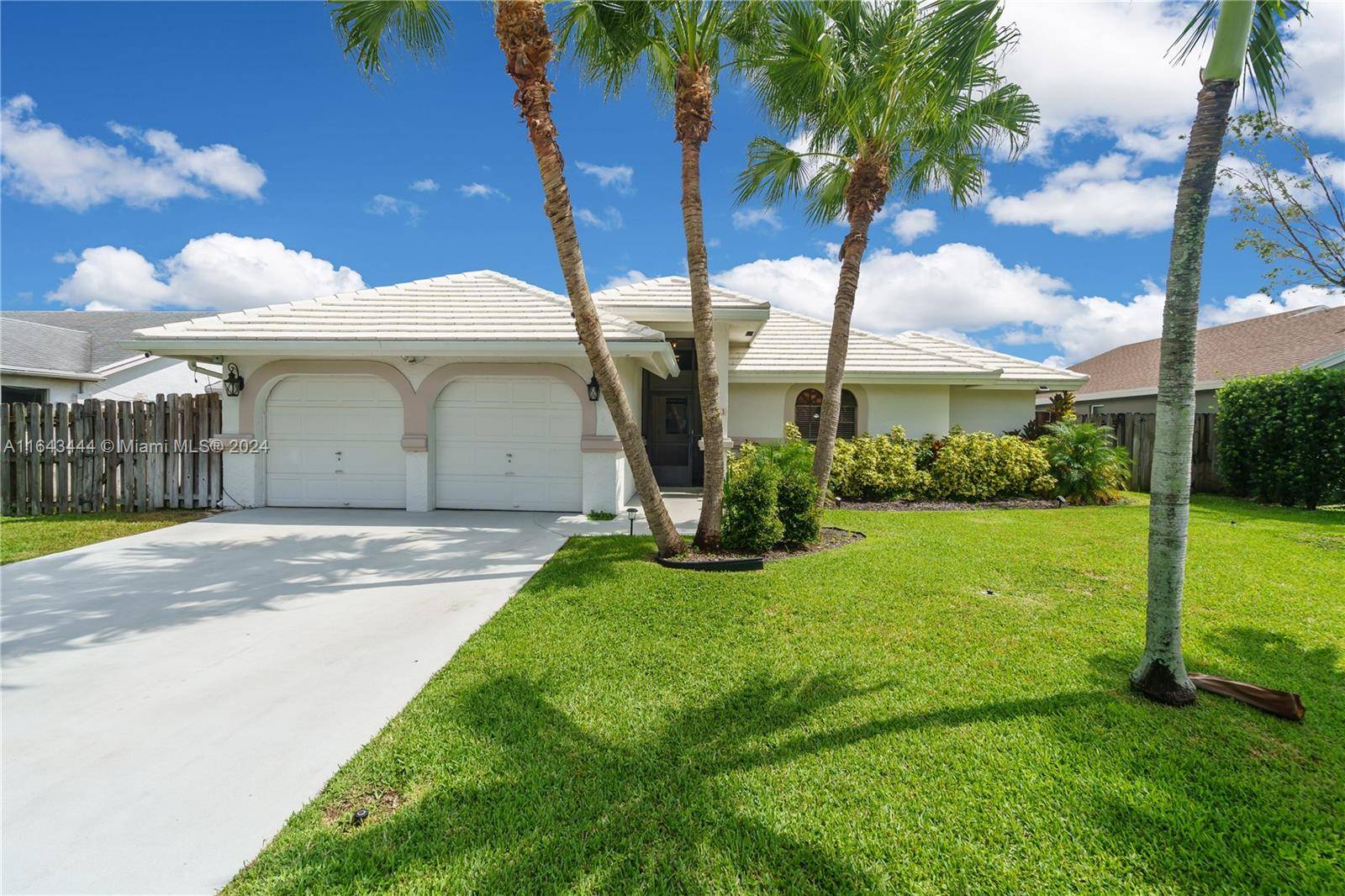Tamarac, FL 33321,8603 NW 82nd St
