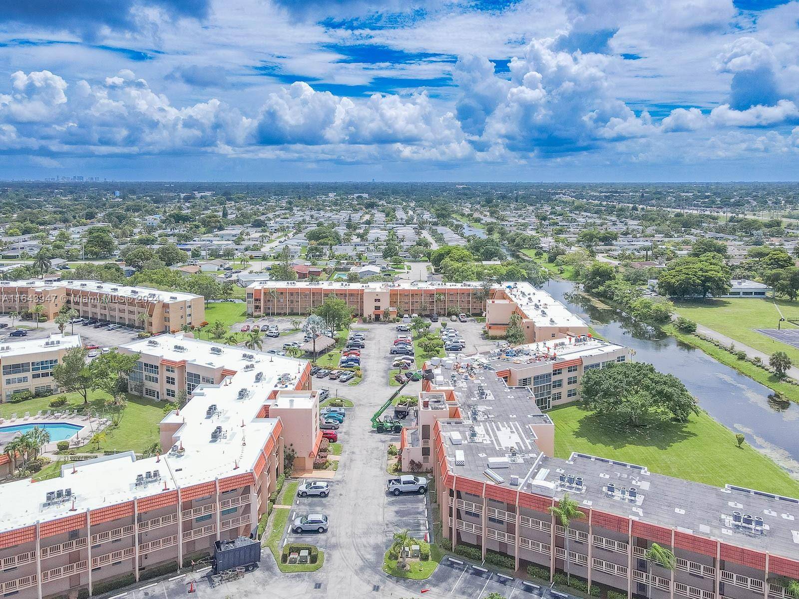 Margate, FL 33063,6870 Royal Palm Blvd #306M
