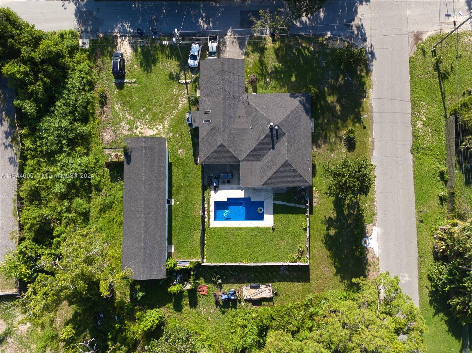 Panama City, FL 32401,3900 W 17th st