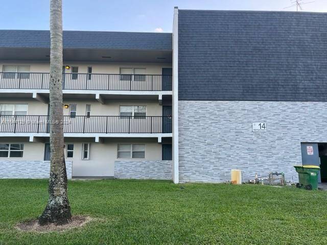 Tamarac, FL 33321,7900 S Colony Cir S #105