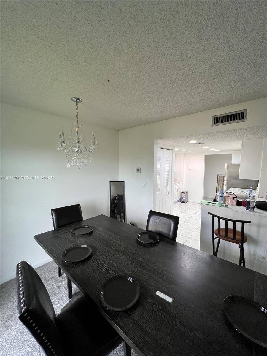 Lauderhill, FL 33319,5530 NW 44th St #402C