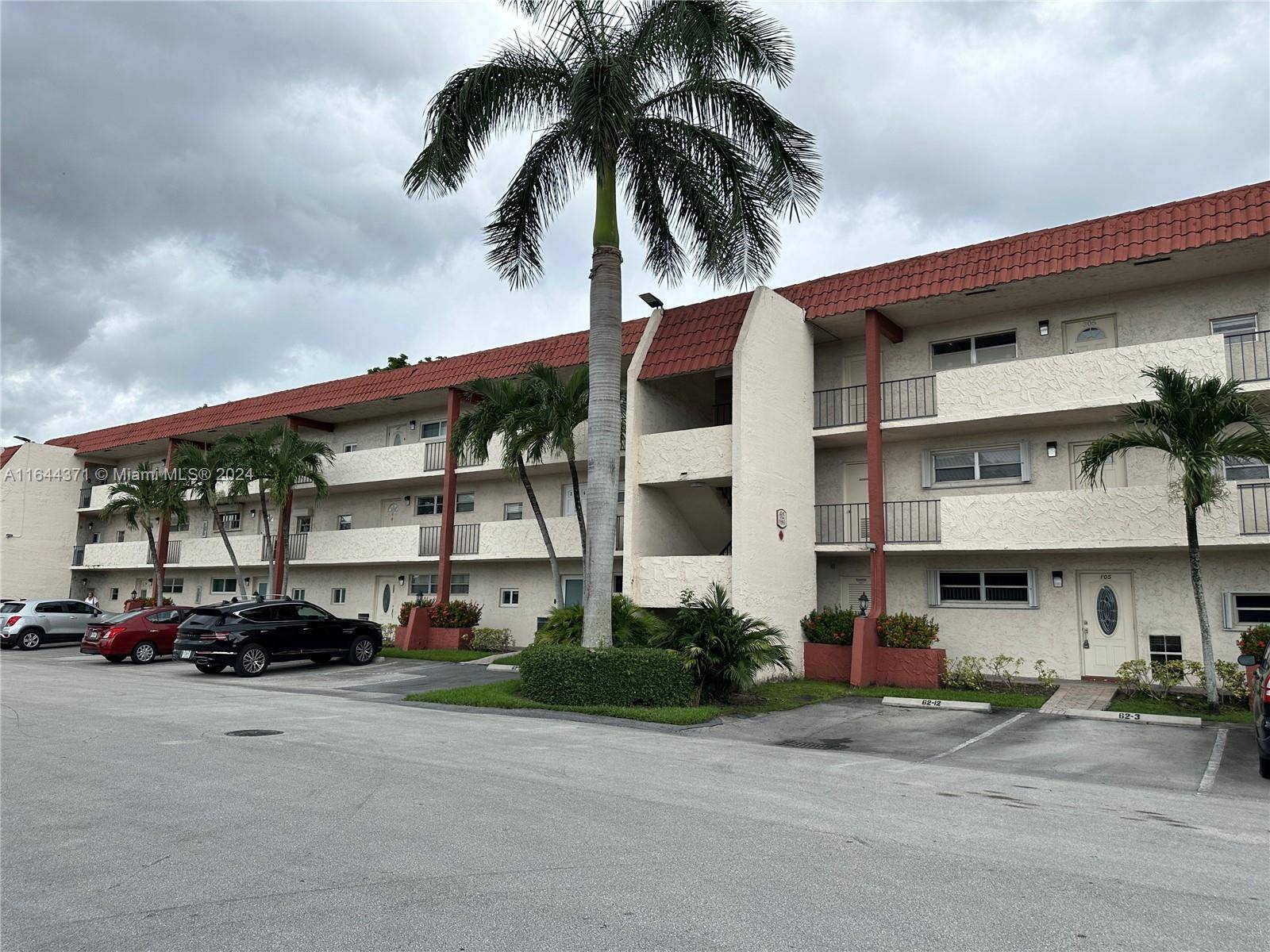 Pembroke Pines, FL 33025,8901 S Hollybrook Blvd #306