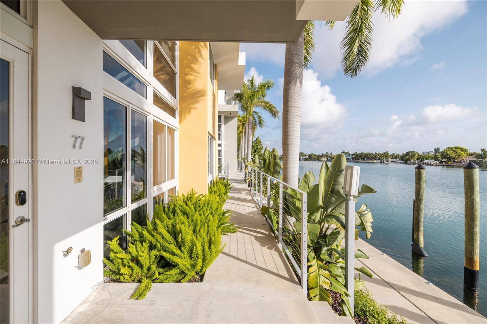 Miami Beach, FL 33141,77 N Shore Dr #77