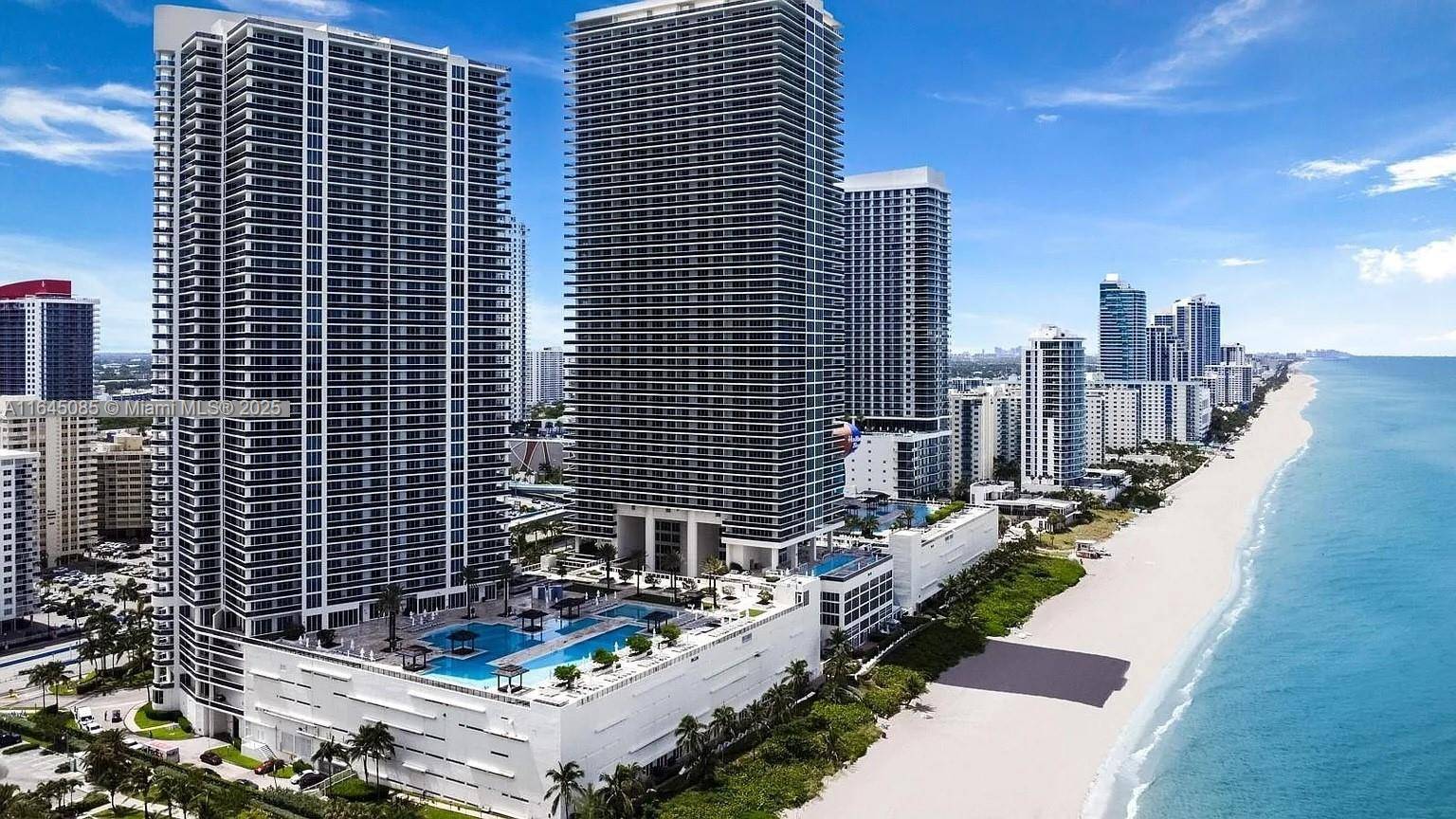 Hallandale Beach, FL 33009,1850 S Ocean Dr #3809