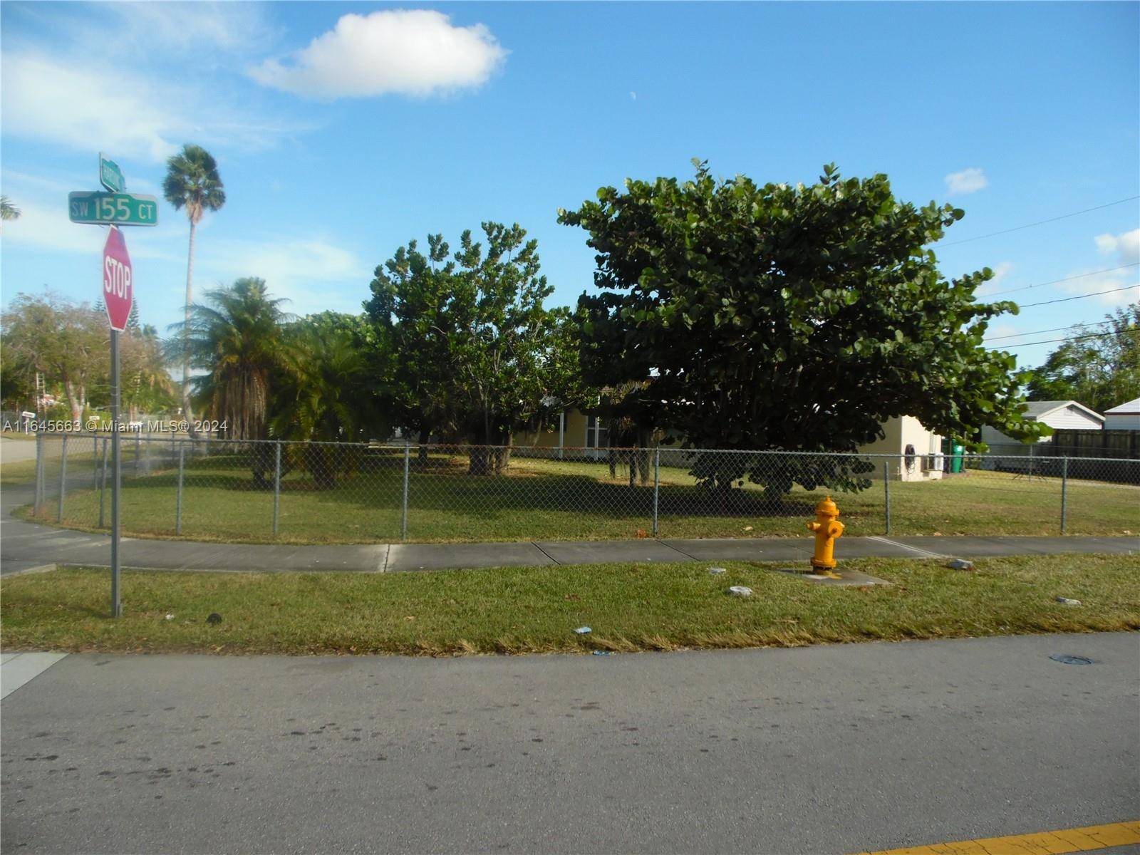Homestead, FL 33033,15498 N Harding Ln
