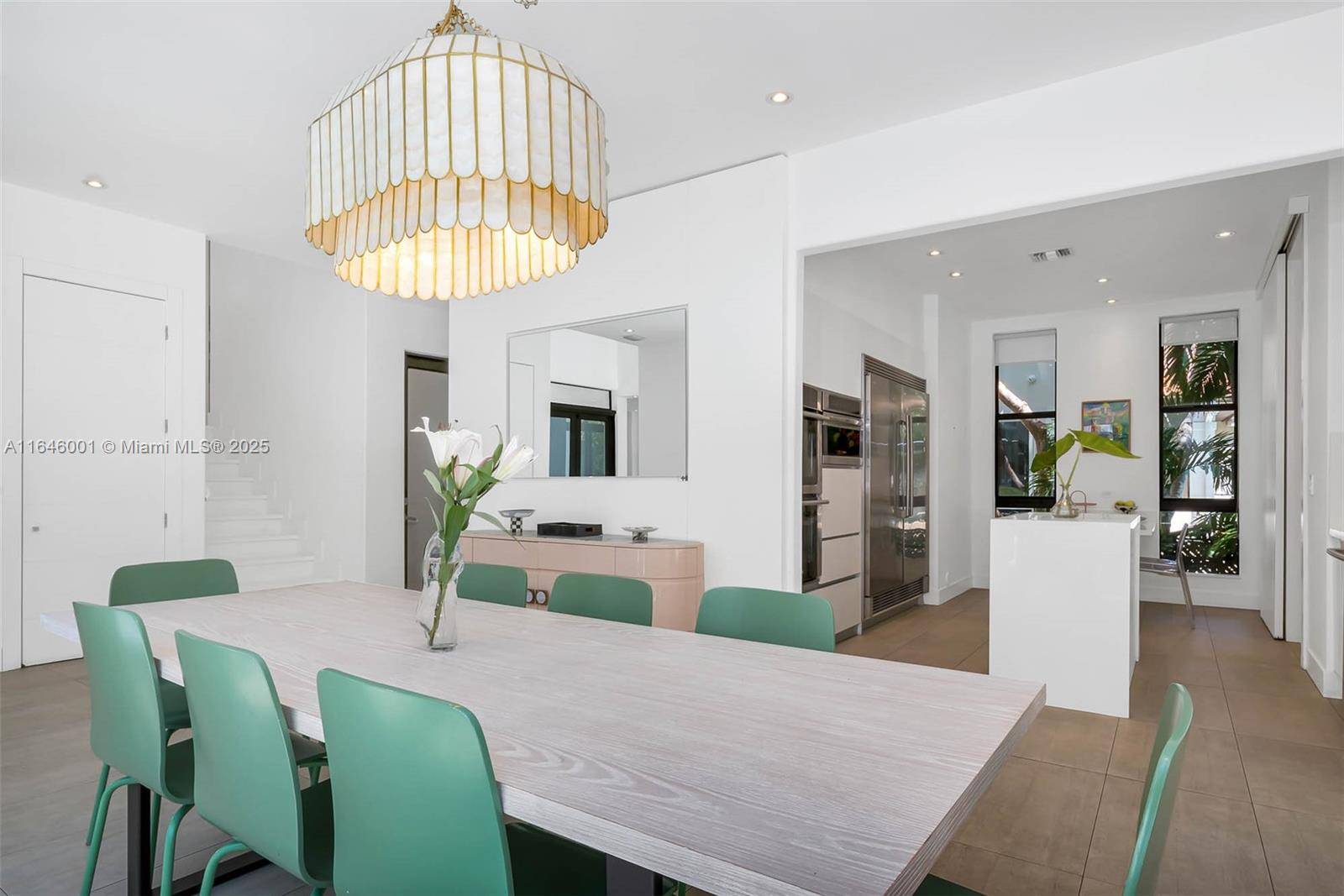 Key Biscayne, FL 33149,561 Hampton Ln