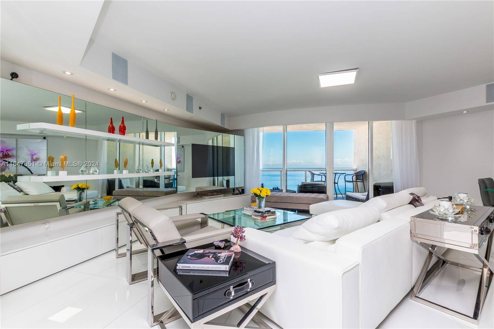 Sunny Isles Beach, FL 33160,17201 Collins Ave #1807