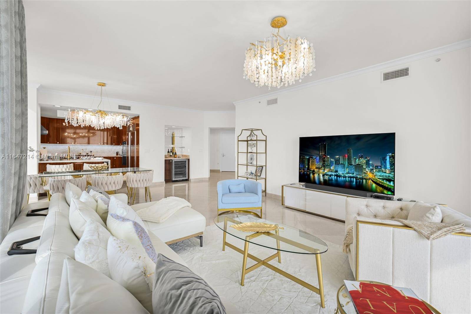 Sunny Isles Beach, FL 33160,17875 Collins Ave #2206
