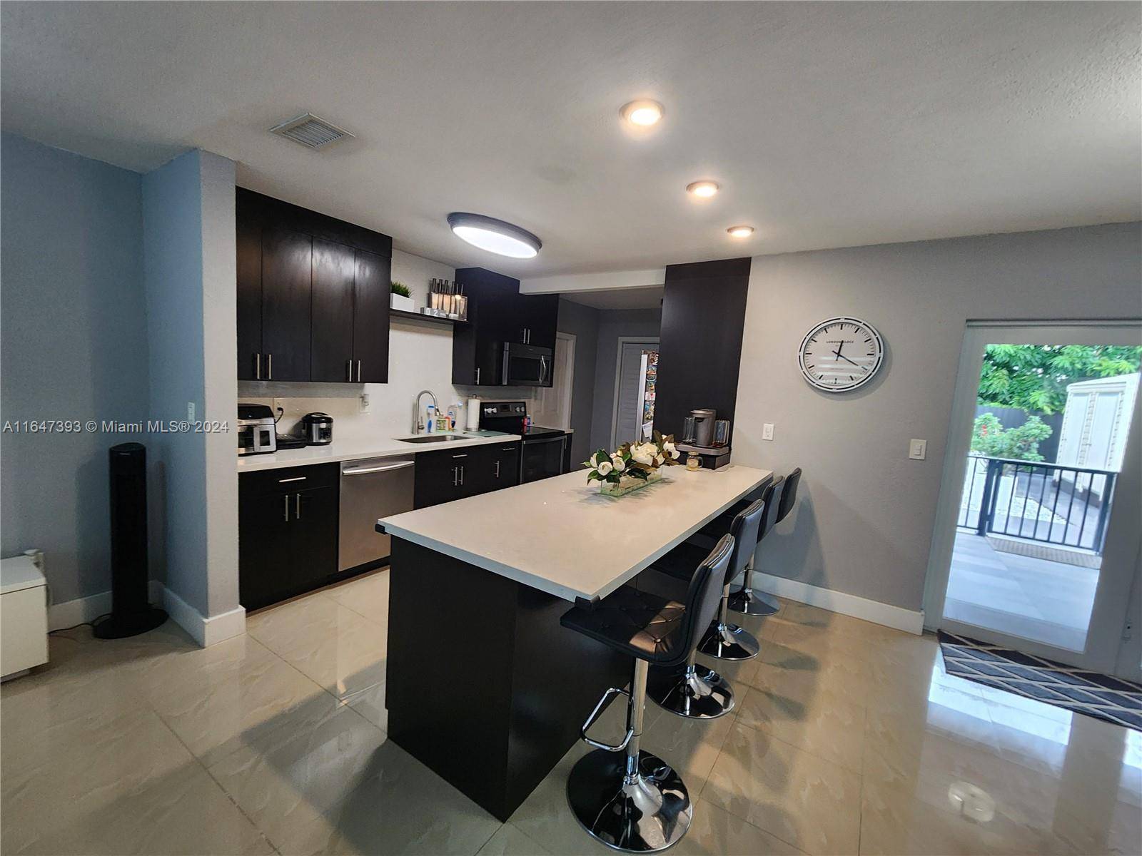 Miami, FL 33177,17725 SW 119th Ave