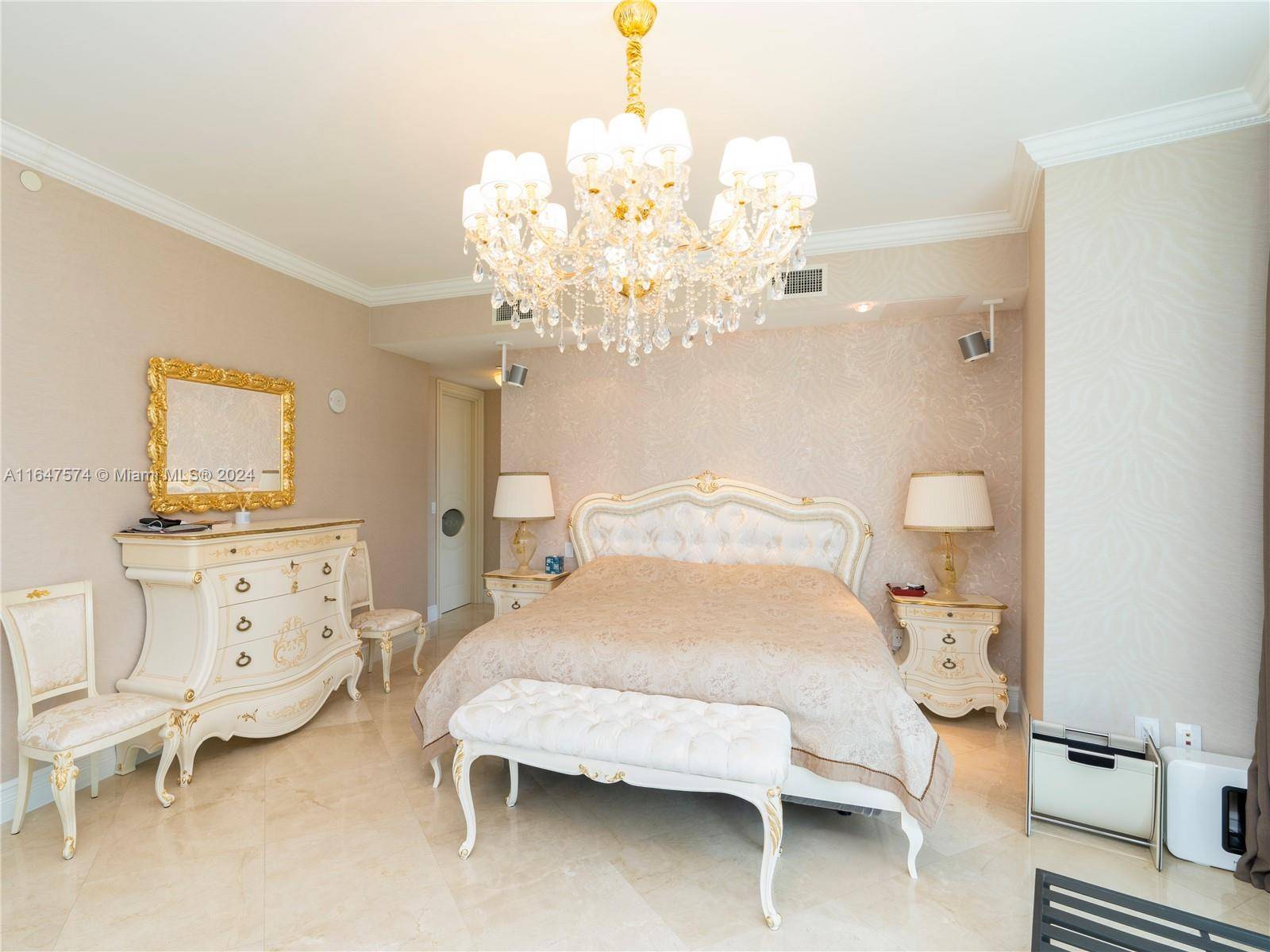 Sunny Isles Beach, FL 33160,18101 Collins Ave #601