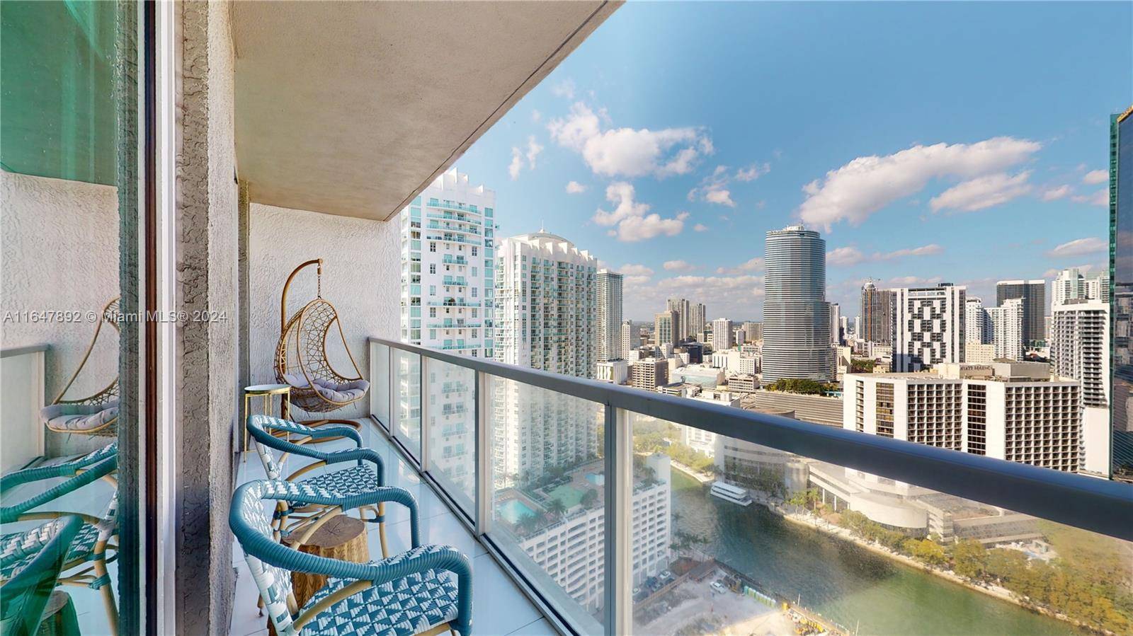 Miami, FL 33131,500 Brickell Ave #3405
