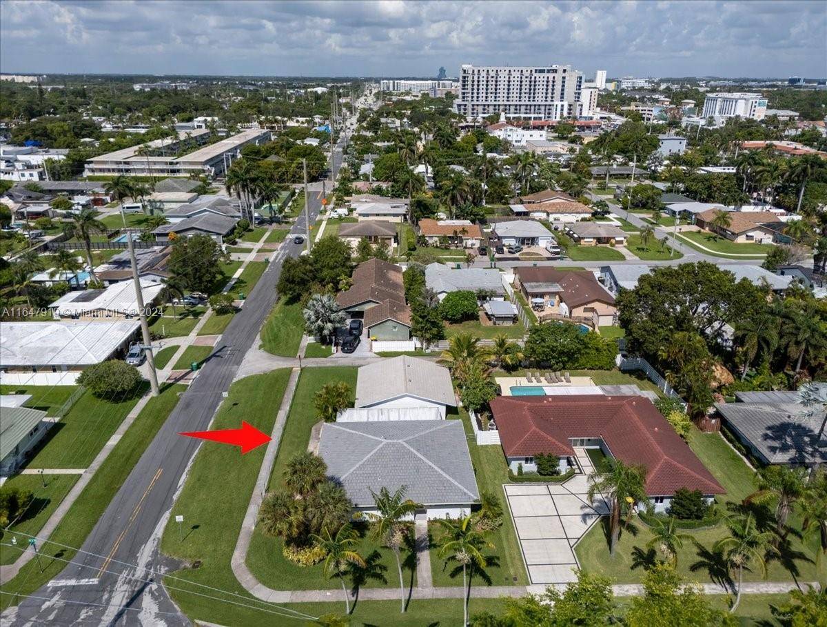 Dania Beach, FL 33004,150 SE 3rd Ave