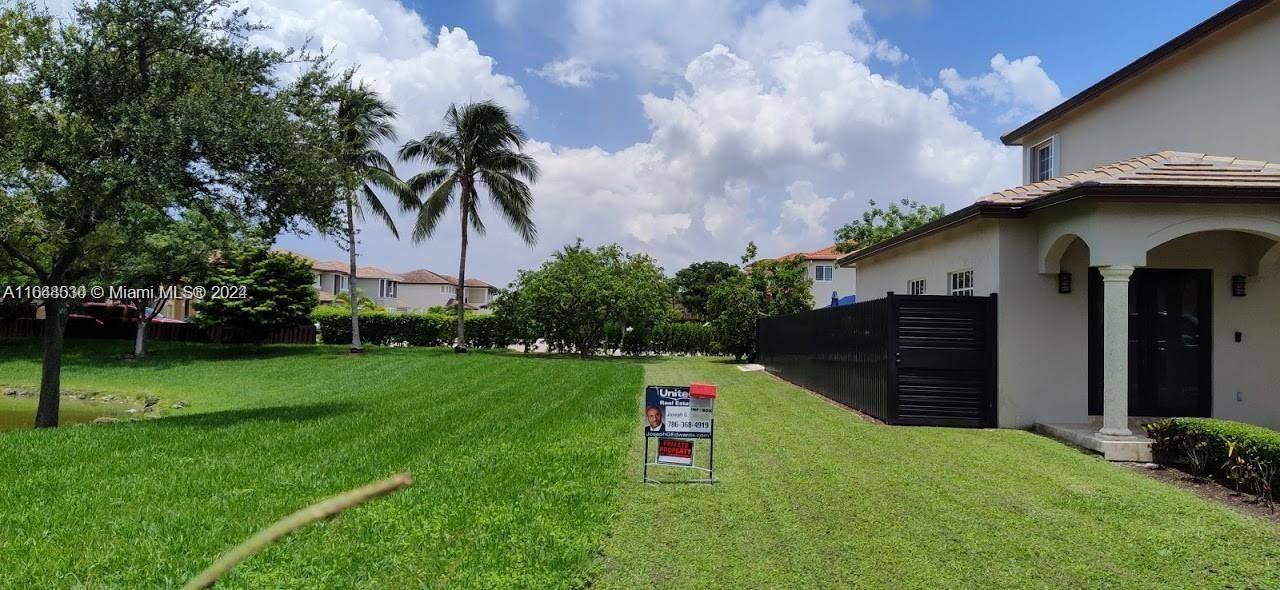 Miami, FL 33193,157th CT SW 65th TERRACE