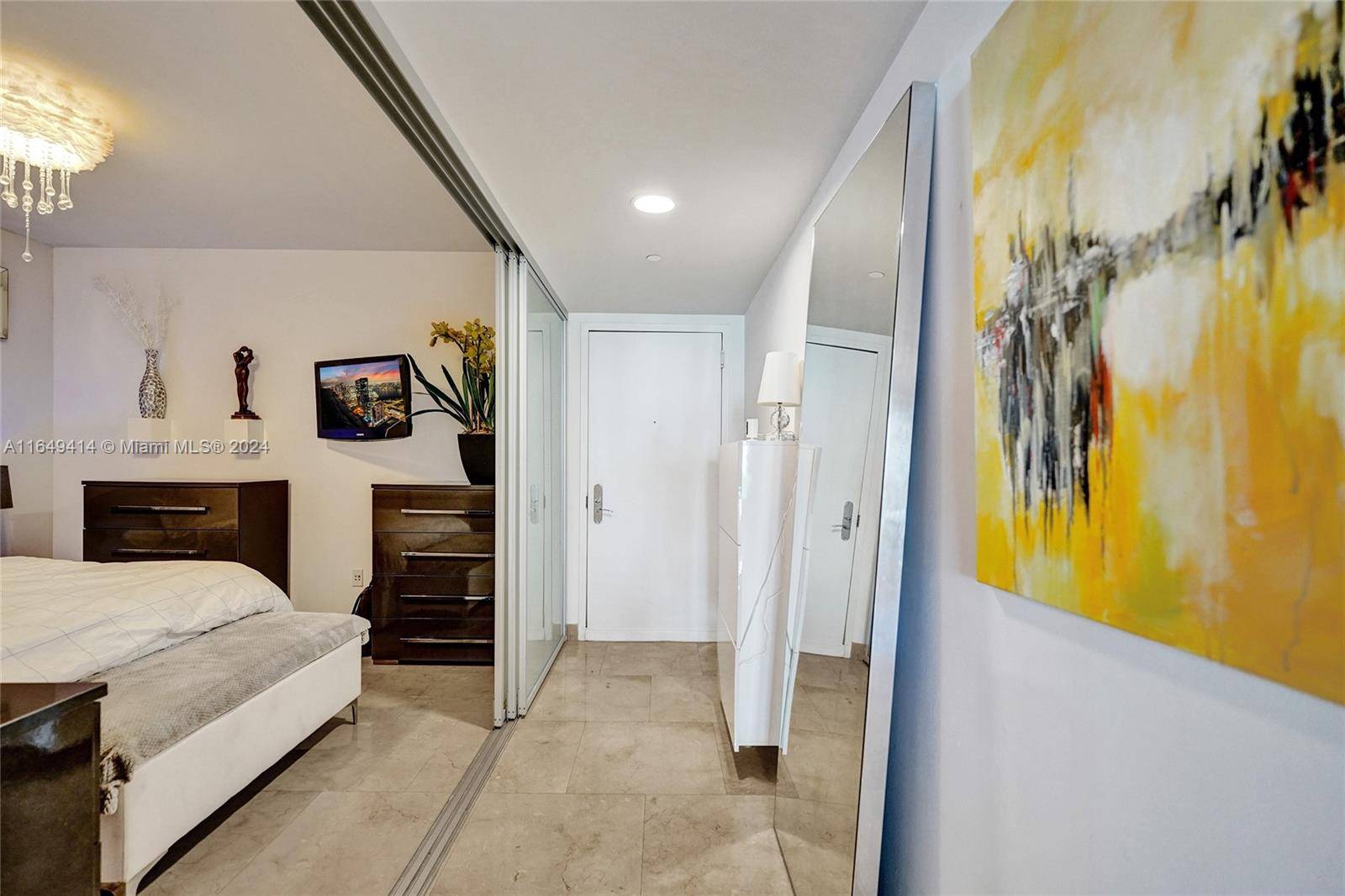 Hallandale Beach, FL 33009,1830 S Ocean Dr #2012