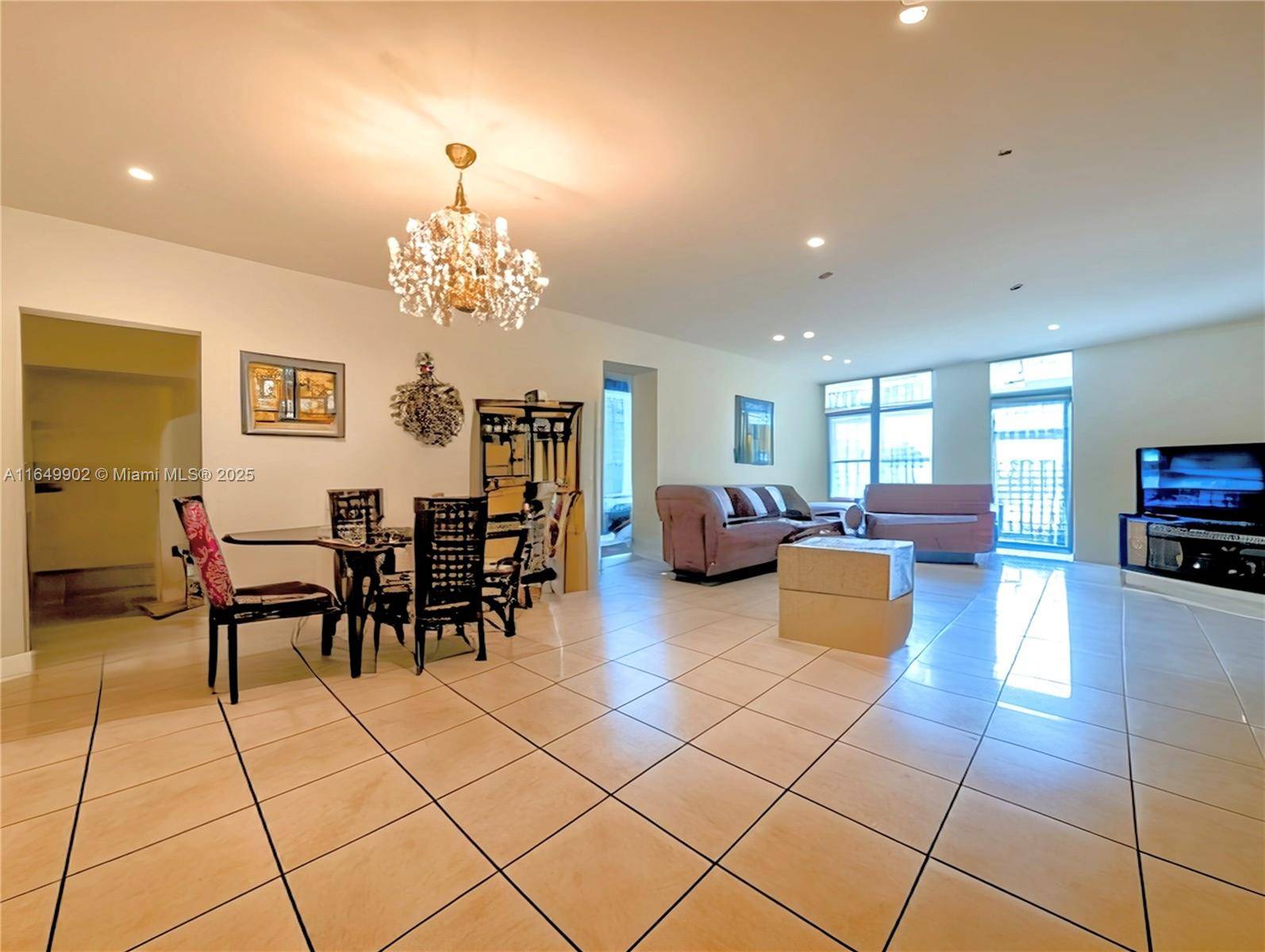Bal Harbour, FL 33154,10185 Collins Ave #609