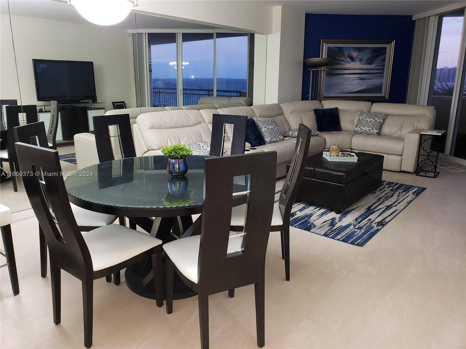 Sunny Isles Beach, FL 33160,17375 Collins Ave #906