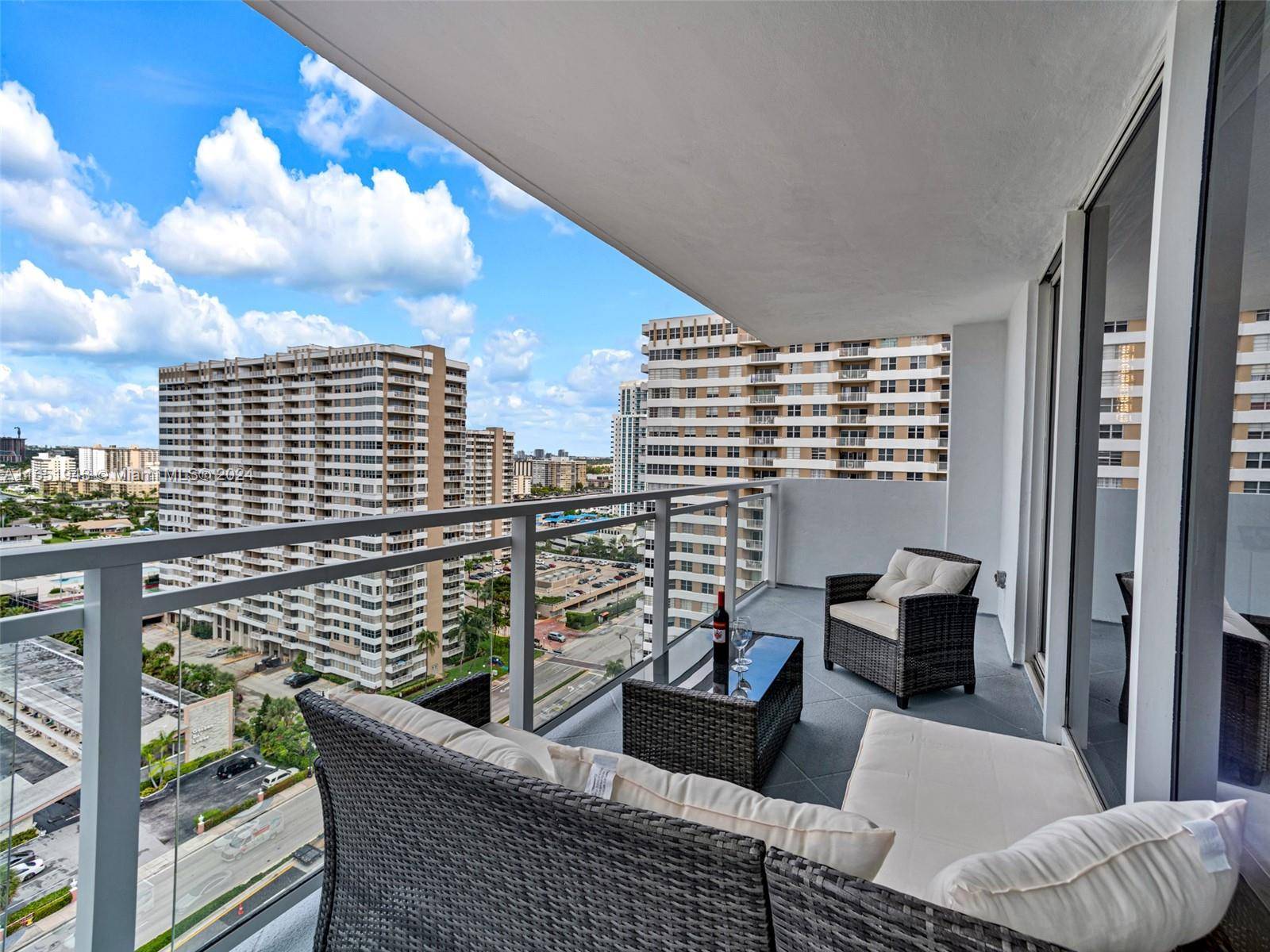 Hallandale Beach, FL 33009,2030 S Ocean Dr #1726
