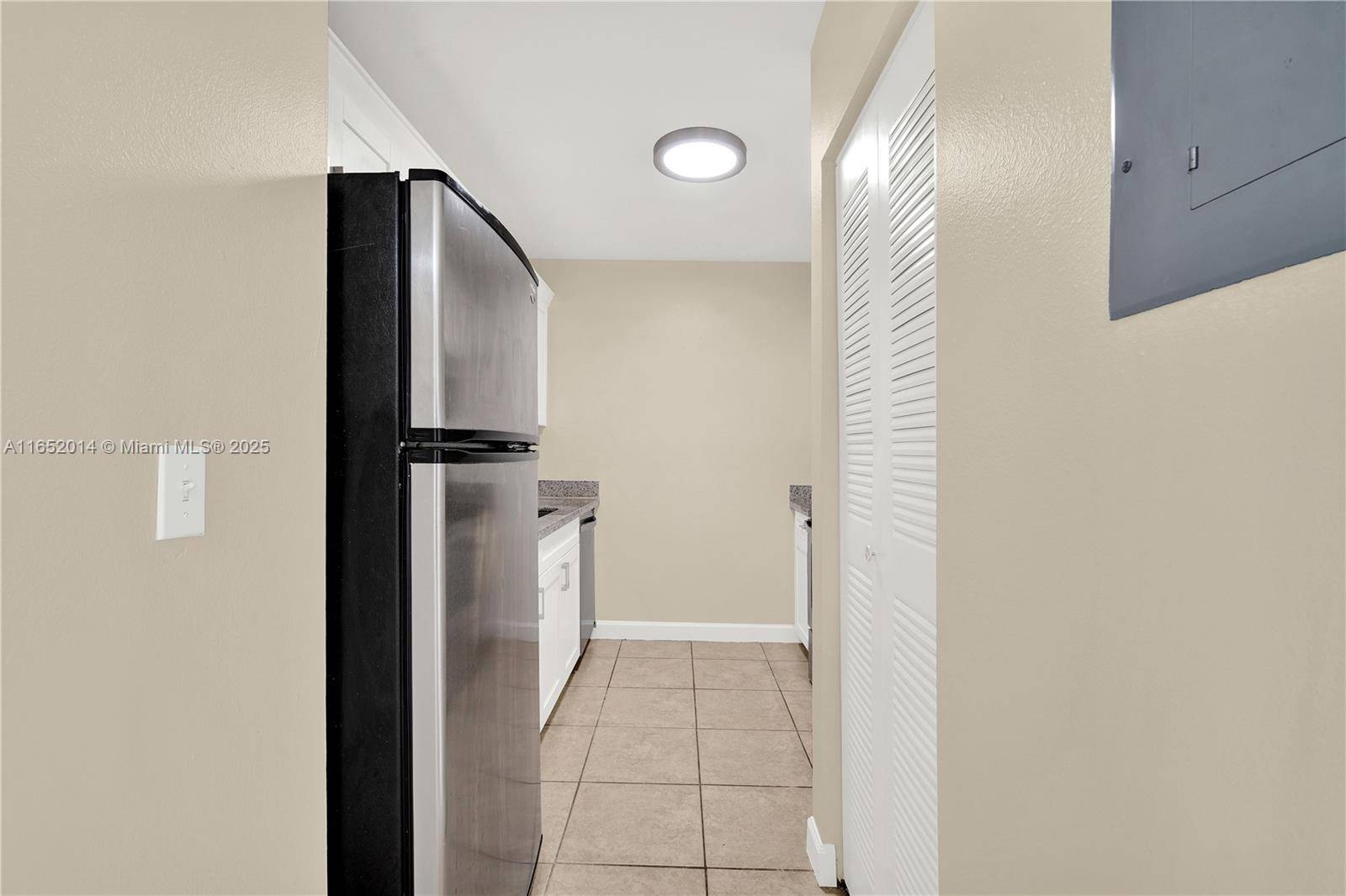 Cutler Bay, FL 33189,8200 SW 210th St #112