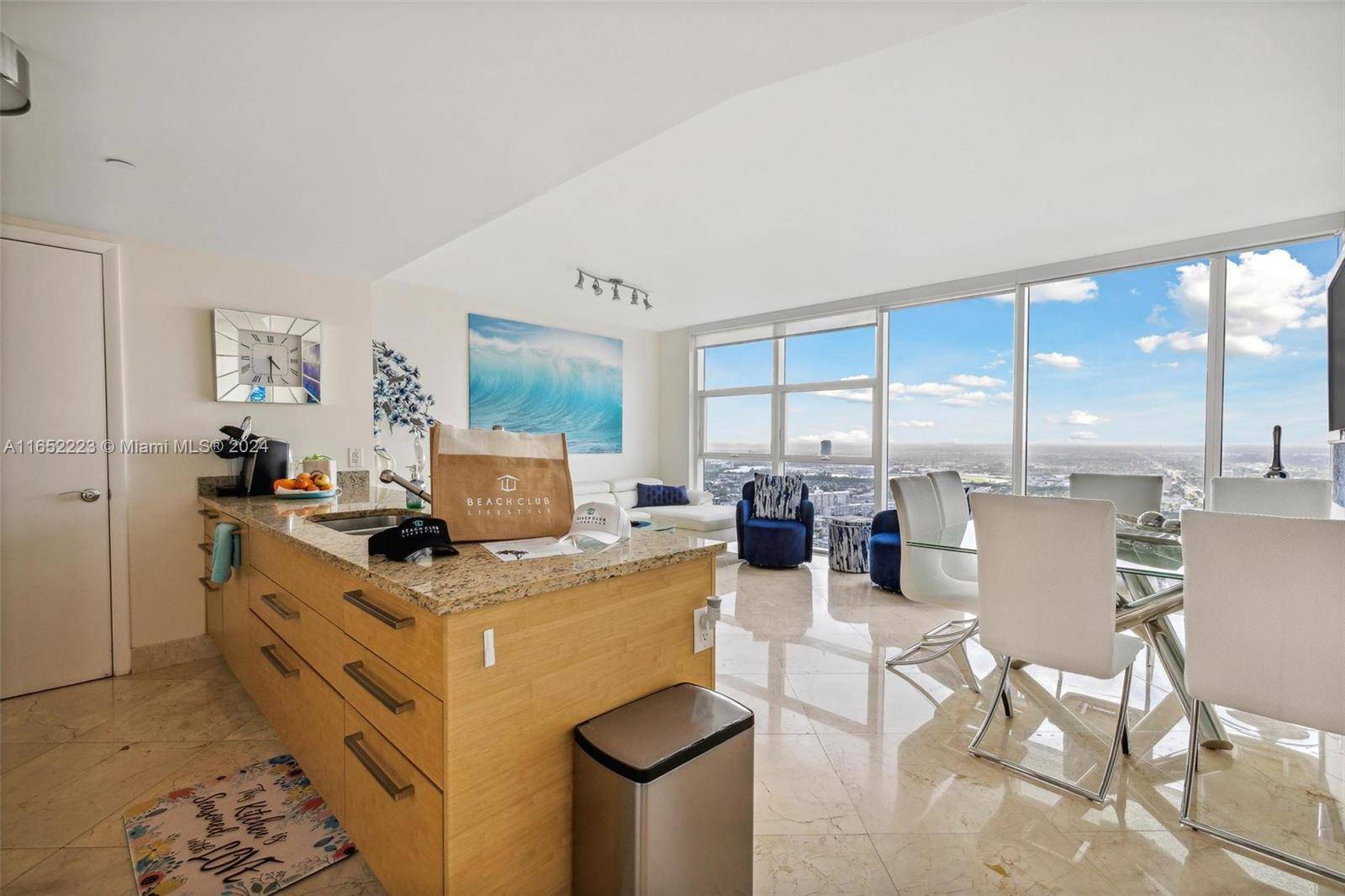 Hallandale Beach, FL 33009,1830 S OCEAN DR #4307