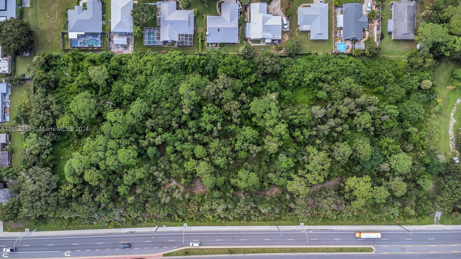 Vero Beach, FL 32960,2301 43RD AVENUE