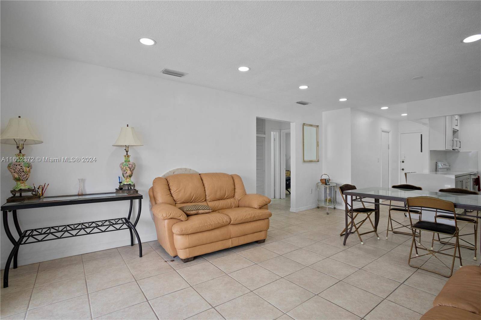 North Miami Beach, FL 33162,16900 NE 14th Ave #301