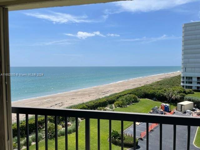 Jensen Beach, FL 34957,9550 S Ocean Dr #607