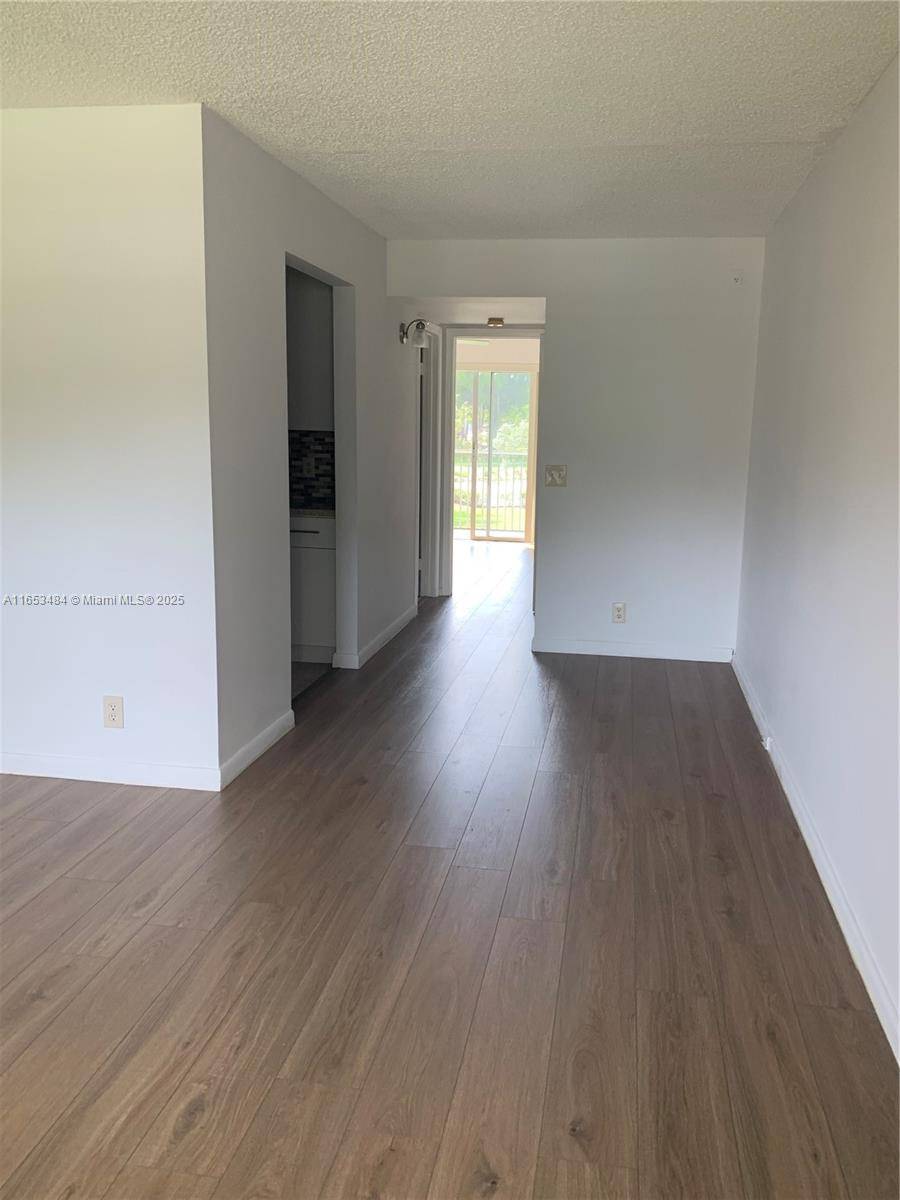Pembroke Pines, FL 33027,13300 SW 1st St #207O