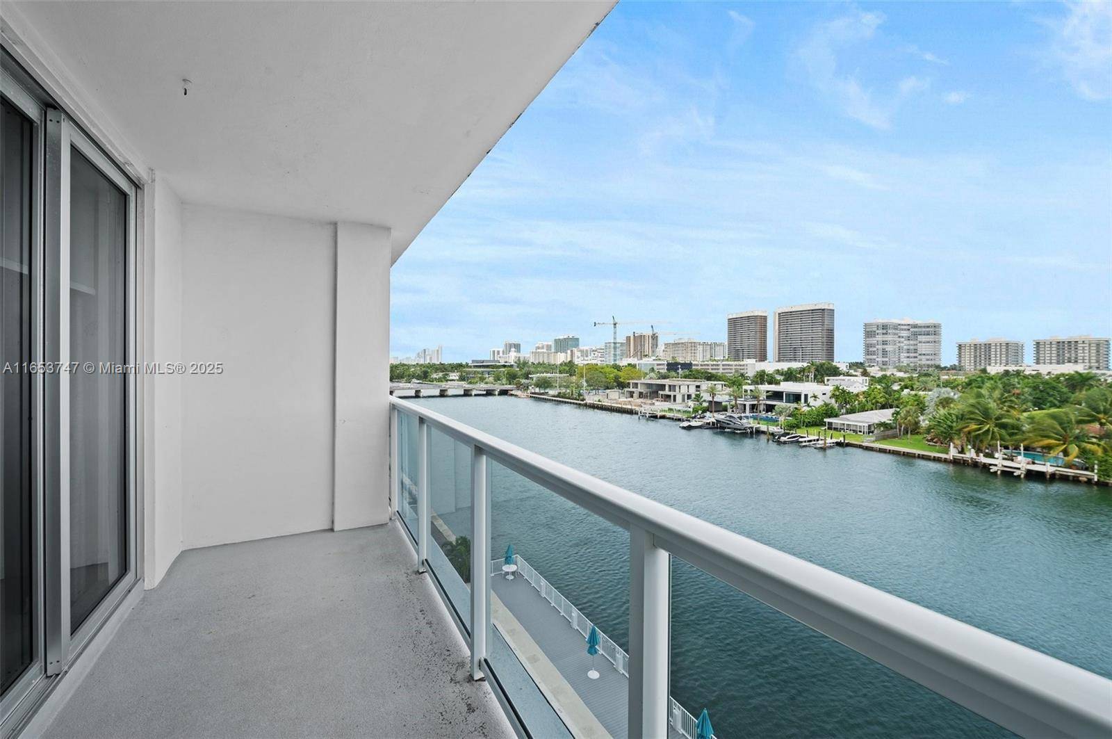 Bay Harbor Islands, FL 33154,9381 E Bay Harbor Dr #603S