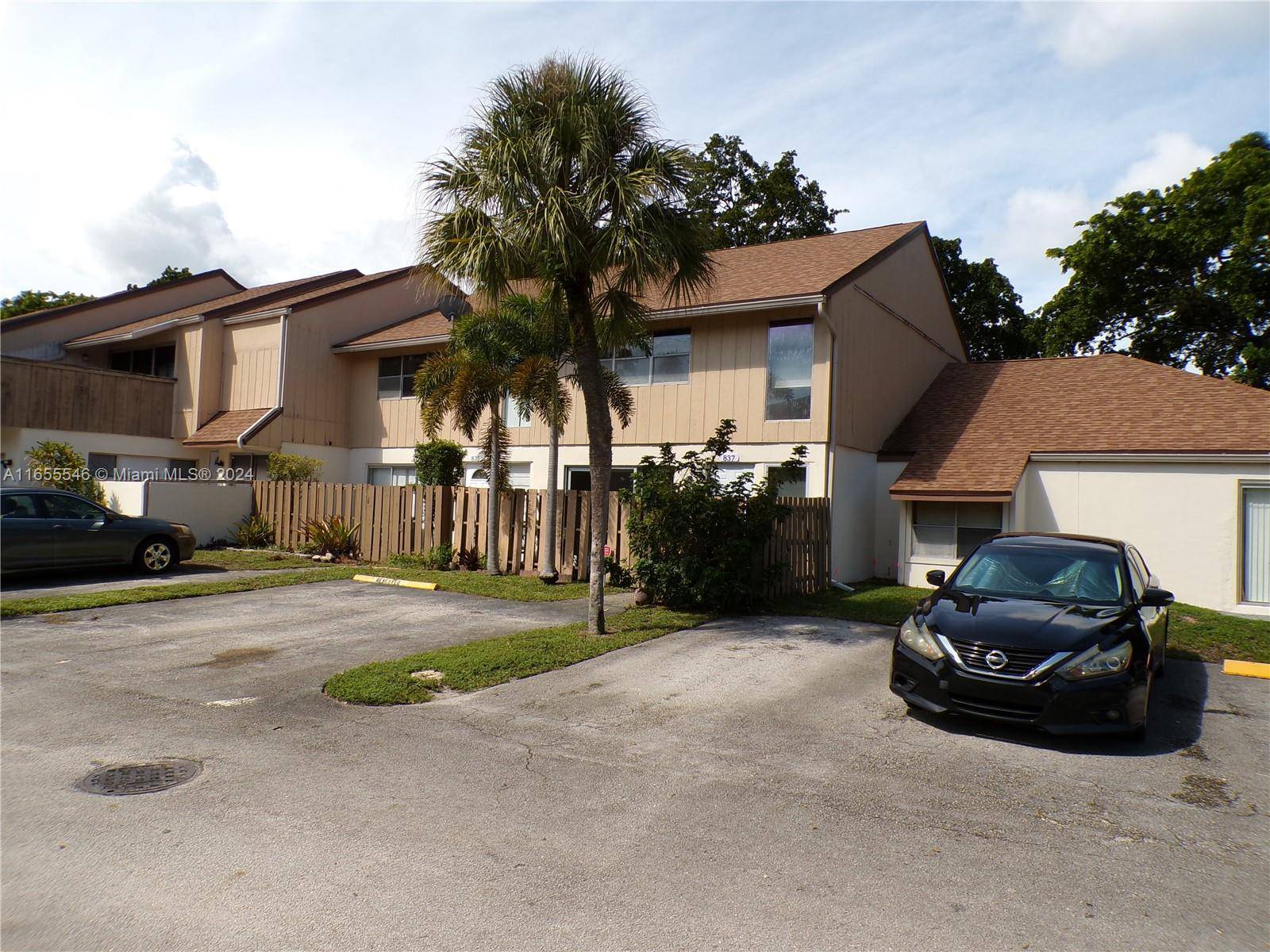 Plantation, FL 33324,837 NW 81st Ave #2