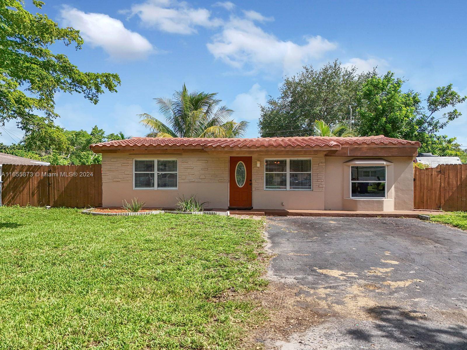 Hollywood, FL 33021,5640 Farragut St