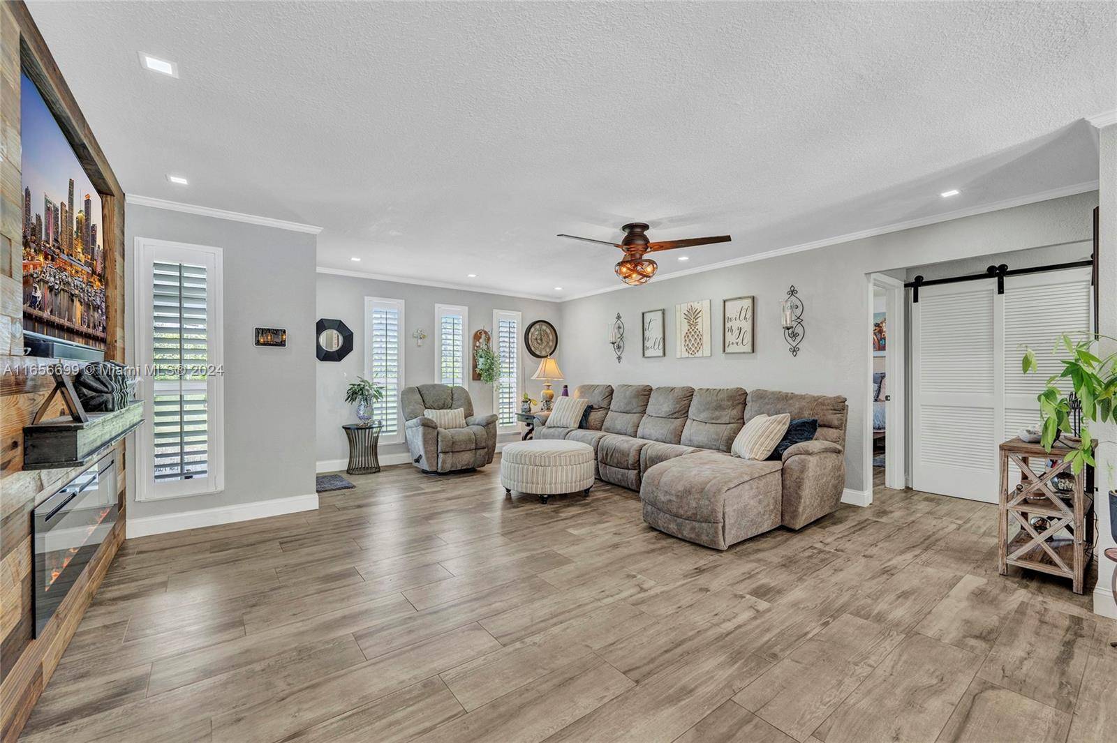 Homestead, FL 33031,24505 SW 193rd Ave