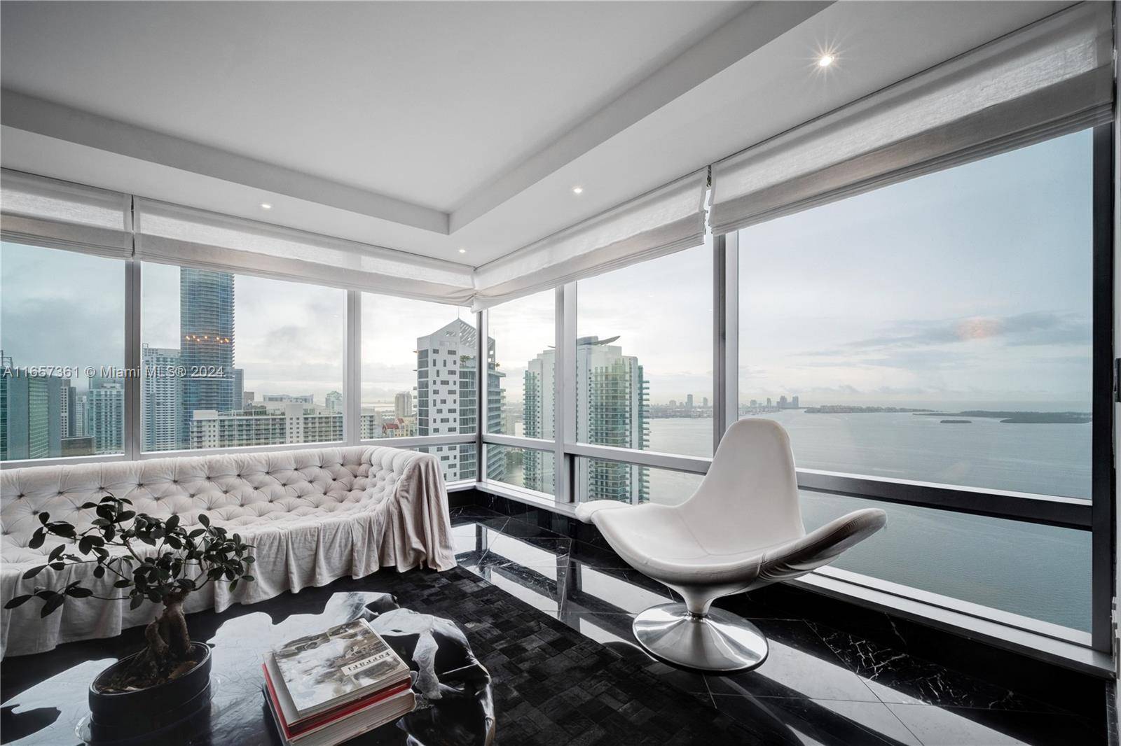 Miami, FL 33131,1425 Brickell Ave #42E