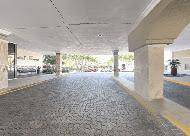 Sunny Isles Beach, FL 33160,400 Kings Point Dr #328